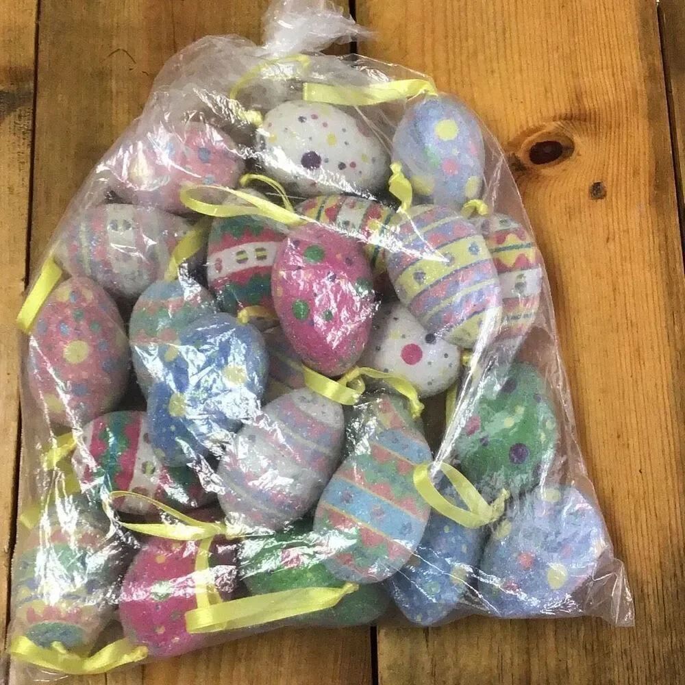Back of your egg, ornaments 24 count